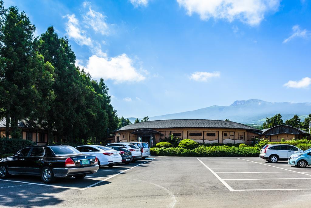 Kasan Tobang Hostel Σεογκουίπο Εξωτερικό φωτογραφία
