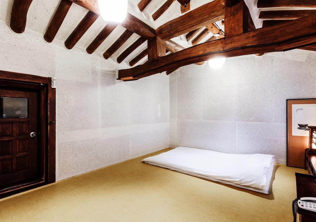 Kasan Tobang Hostel Σεογκουίπο Εξωτερικό φωτογραφία